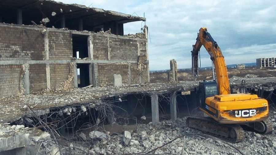 В Анапе под снос пошли десять многоэтажек