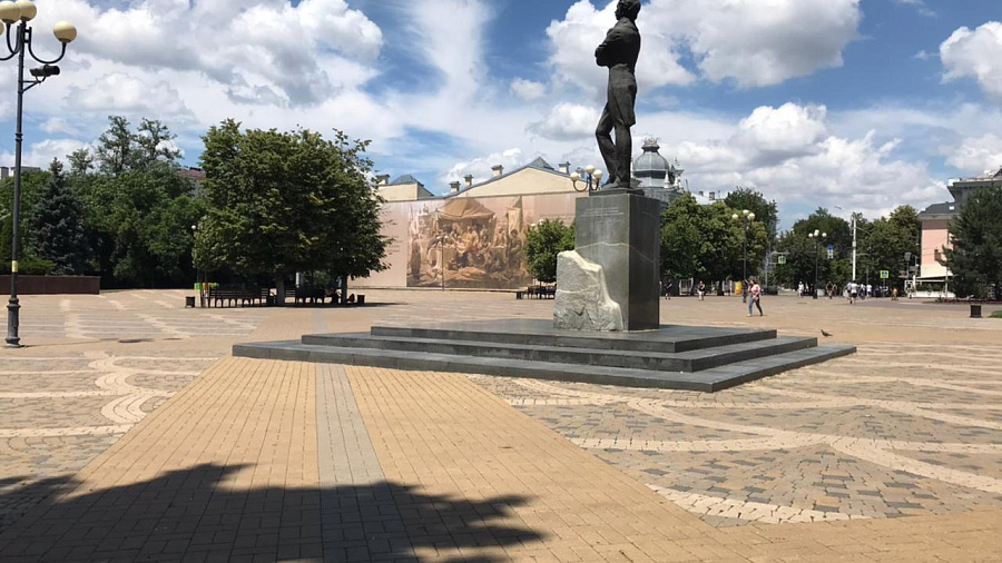 В Краснодаре и крае в субботний выходной ожидается жаркая погода с кратковременными дождями