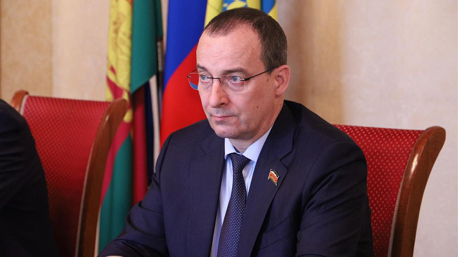 Председатель ЗСК Юрий Бурлачко рассказал о работе по реализации на Кубани поручений президента по развитию туризма