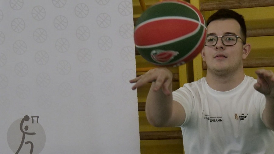 В Краснодаре завершились открытые уроки по баскетболу с участием БК «Локомотив-Кубань» для учеников коррекционных школ