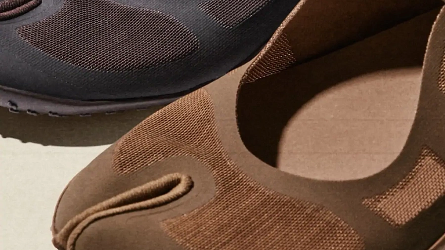 «Купила бы для лошади»: новую обувь от Skims обсуждают в Сети 