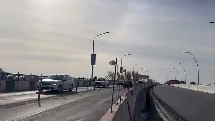 В Краснодаре будут перекрывать Тургеневский мост ежедневно до 25 декабря
