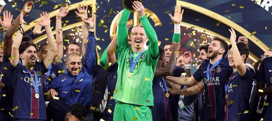 Бывший вратарь «Краснодара» и игрок «ПСЖ» Матвей Сафонов первым в истории ФИФА оформил 4 пенальти подряд в матче с «Фламенго»