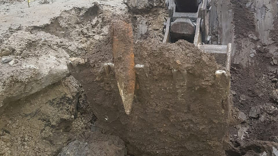 Под Краснодаром рабочие во время раскопок нашли артиллерийский снаряд