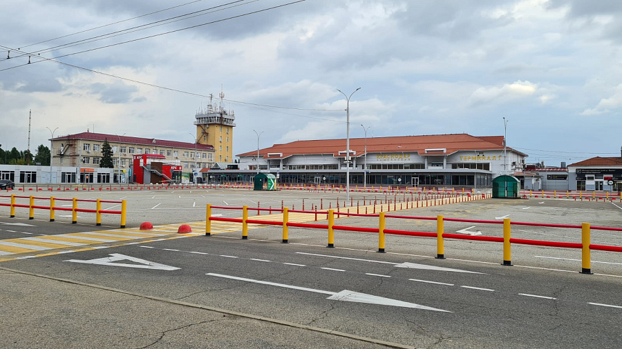 Открытие аэропорта Краснодара могут отложить из-за проблем с безопасностью