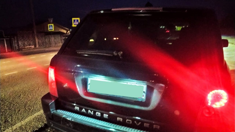 В Краснодарском крае мужчина погасил долги в 1 млн рублей, чтобы не лишиться Range Rover