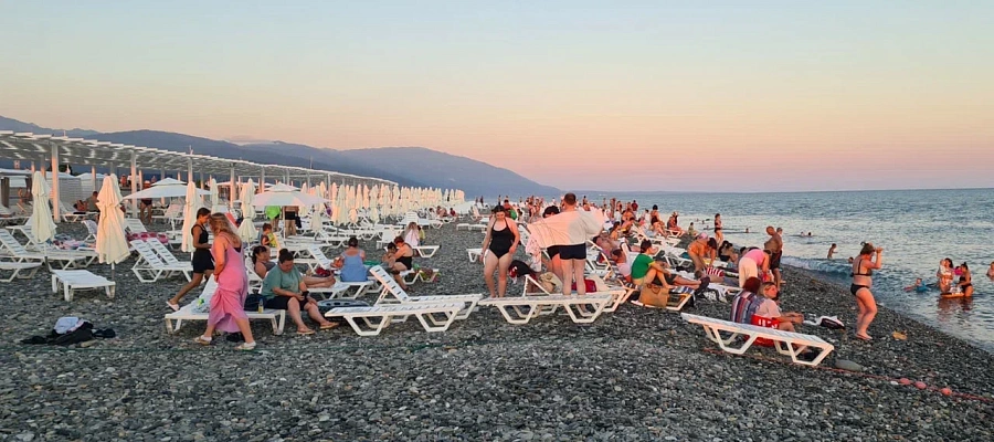 Семейный отдых на Черном море 2026 обойдется от 66 тысяч рублей