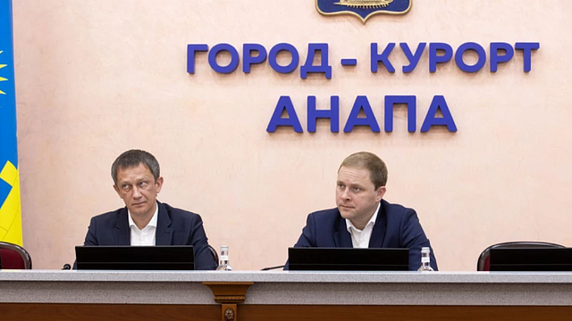 Новые школы и детсады, объекты культуры, здравоохранения и спорта, отели и парки: что Василий Швец сделал для Анапы за 5 лет 