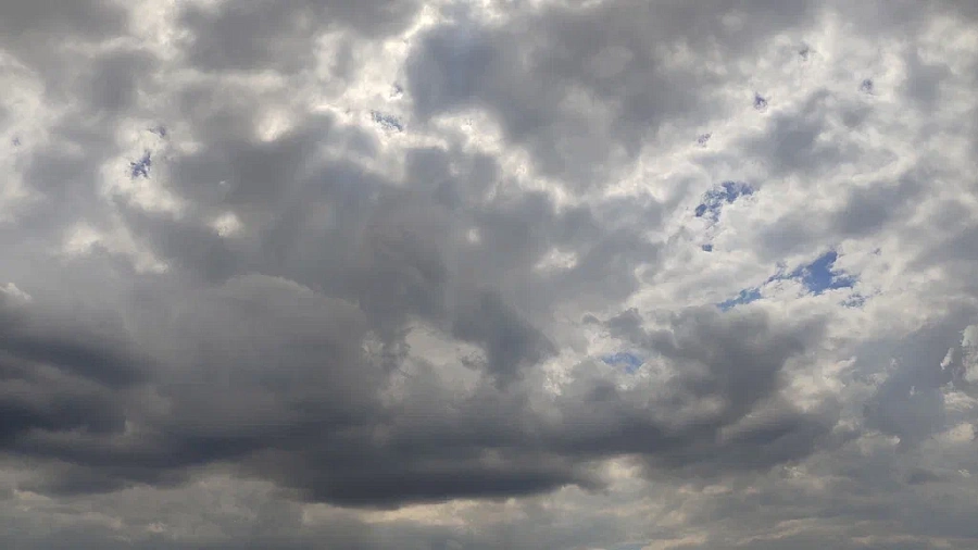 В Сочи циклон Валли выльет 50 литров воды на квадратный метр