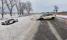 На Кубани в ДТП на встречной полосе погиб 49-летний пассажир