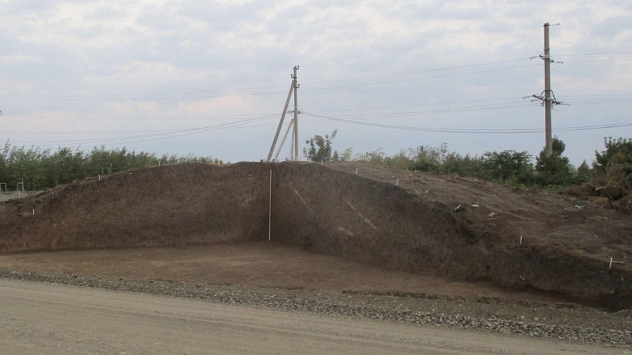 В Краснодаре археологи раскапывают один из самых крупных курганов на Кубани