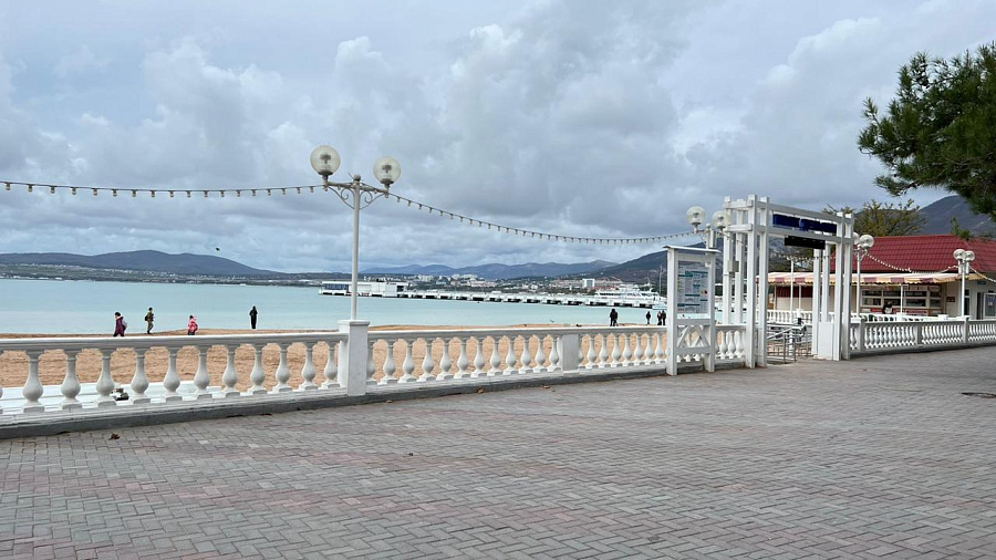 В Геленджике,  а также на курортах Кубани 27 декабря прогнозируют облачную погоду с мокрым снегом и морозной ночью