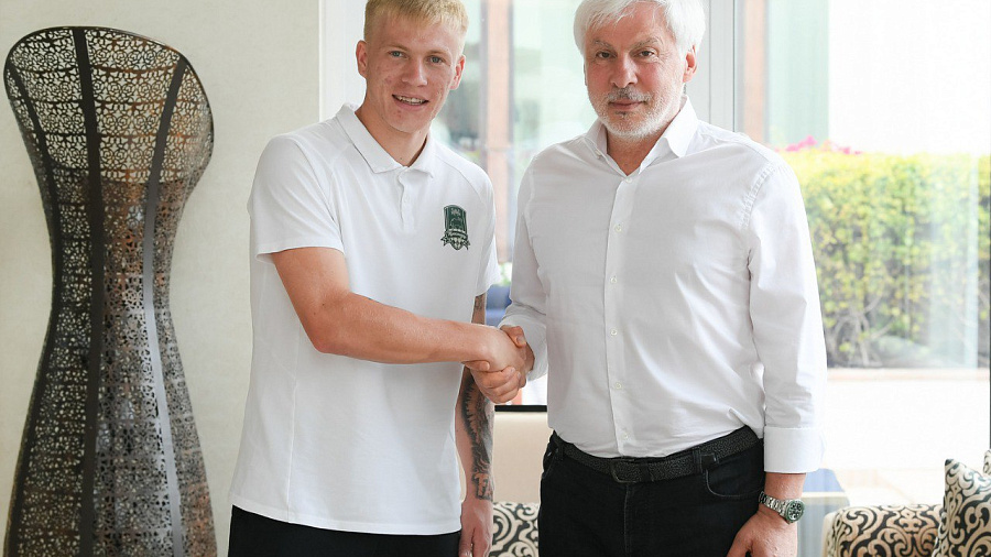 ФК «Краснодар» переподписал контракт с Никитой Кривцовым до 2029 года