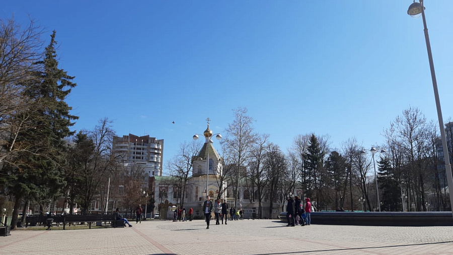 В середине недели в Краснодаре и крае ожидается потепление и усиление ветра