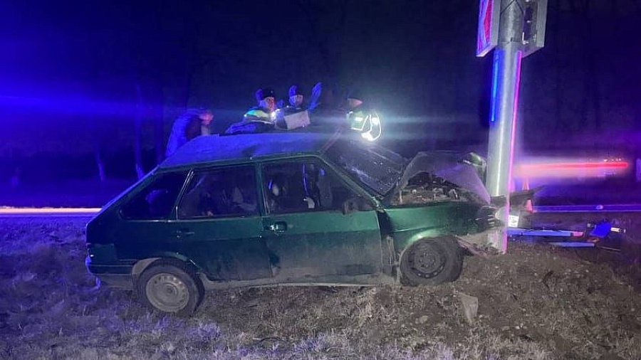 На Кубани трое детей пострадали в аварии с дорожным знаком 