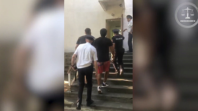 В Туапсе арестовали четверых подозреваемых в убийстве двух мужчин