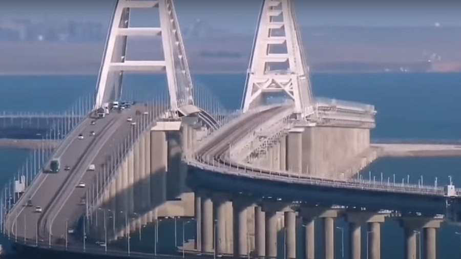 Крымский мост перекроют для движения автомобилей с 20 по 22 июля 