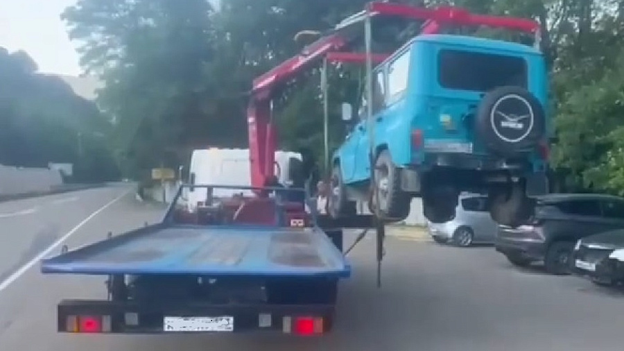 В Сочи начались масштабные облавы на джипперов после трагедии с туристами