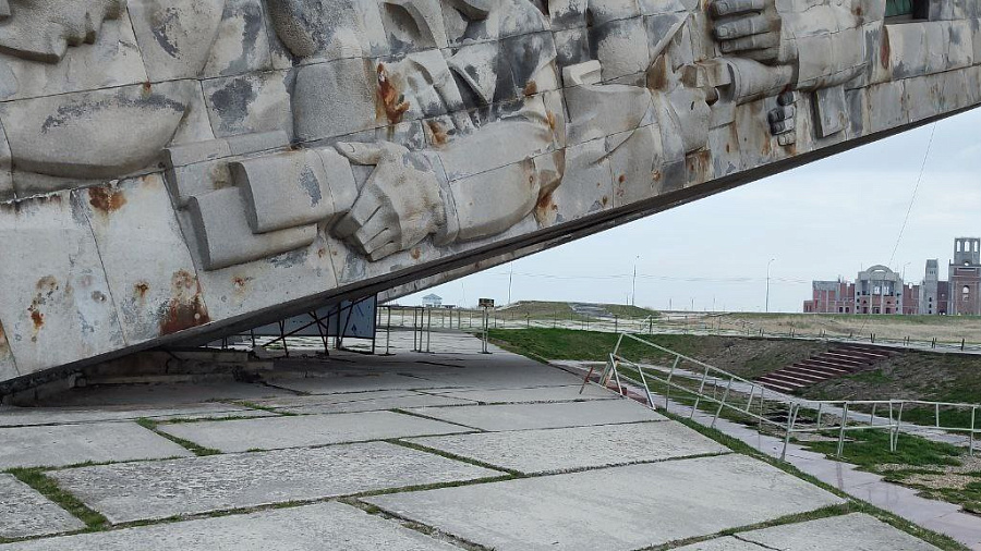 Бастрыкин потребовал отчет по делу о затягивании ремонта мемориала «Малая Земля» в Новороссийске 