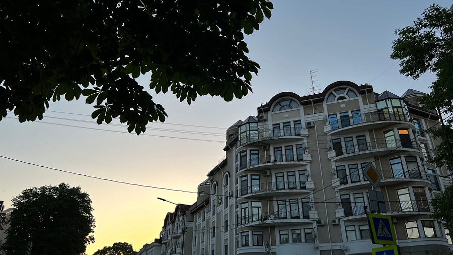В Краснодаре и крае 4 июня сохранится жаркая погода, местами пройдут небольшие дожди