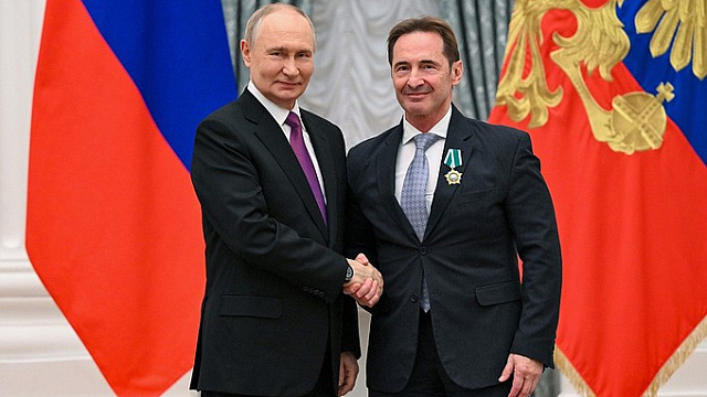 Летописец Донбасса и студент журфака КубГУ: кто такой Элизео Бертолази, получивший орден из рук Путина