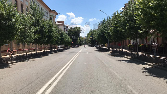 В середине рабочей недели в Краснодаре  и крае продержится аномальная жара до 40°С