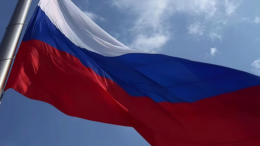 В Краснодаре торжественно отметили День Государственного флага России
