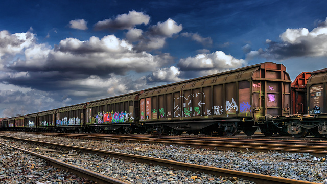 Турист 16 дней ехал домой из Сочи между вагонами поездов