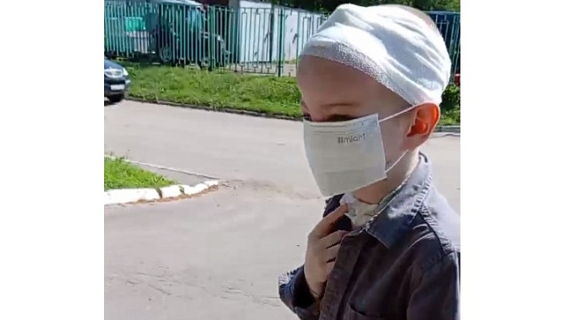 Врачи назначают новую операцию мальчику из Сочи после нападения хаски