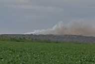 В Усть-Лабинском районе тушат пожар на полигоне ТБО