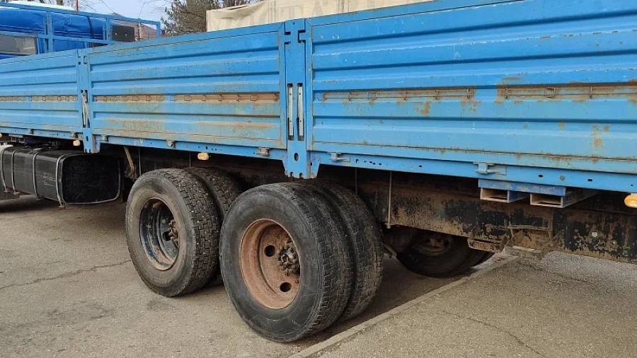 Грузовикам свыше 15 тонн ограничат проезд от Горячего Ключа до Джубги 