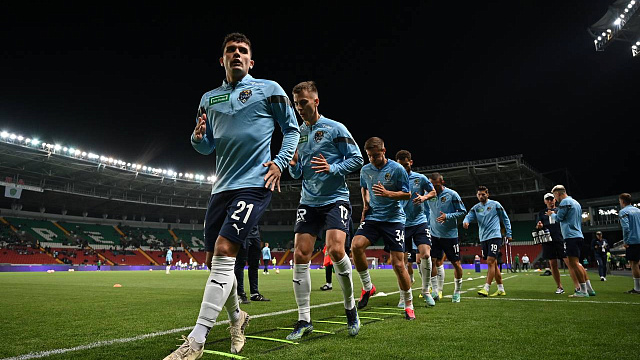 КДК РФС оштрафовал «Сочи» на 50 тыс. рублей за 7 минут задержки начала матча с «Ахматом» 