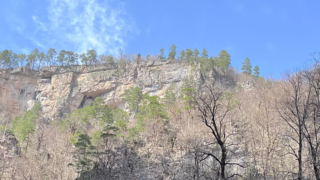 В районе Даховской, а также горных курортах Адыгеи и Кубани в пятницу прогнозируют малооблачную погоду с ночными заморозками и дневным теплом до +13°С