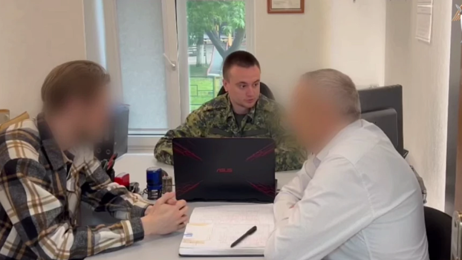 Комика будут судить в Краснодаре за оскорбительную шутку про верующих 