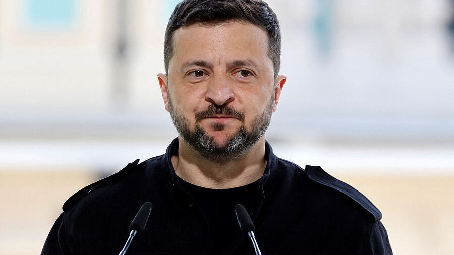Встречу перенесли: Зеленский утвердил состав украинской делегации на переговорах с Россией 