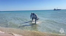 В Анапе со дна Черного моря подняли более 20 тысяч мешков с мазутом