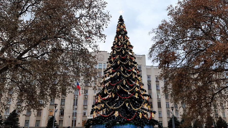 В Краснодаре и крае в субботу погода принесёт гололедицу, мокрый снег и штормовые порывы ветра, но лишь местами