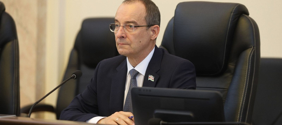 В ЗСК прошли слушания по бюджету Краснодарского края на ближайшие три года