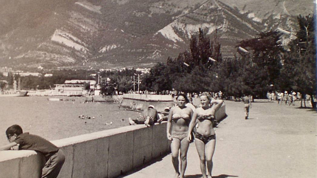 В Сети появились фотографии Геленджика, сделанные 50 лет назад
