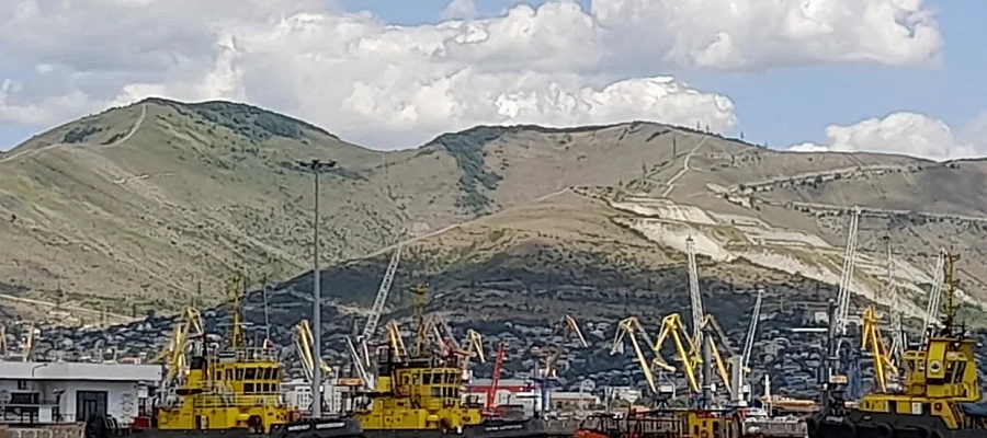 Морской терминал КТК в Новороссийске подвергся беспрецедентной атаке: что известно о ЧП